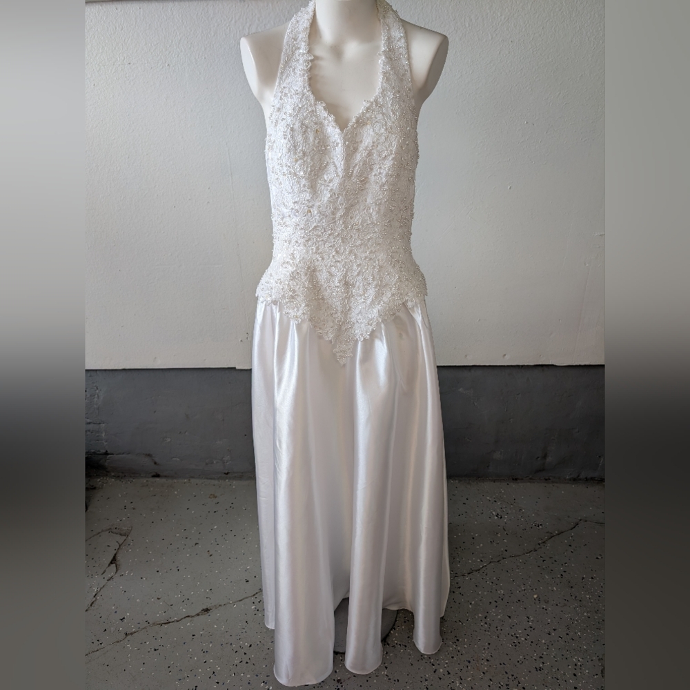 Wedding Dress Lace Sequin Halter Style  Dress By Oleg Cassini Size 14